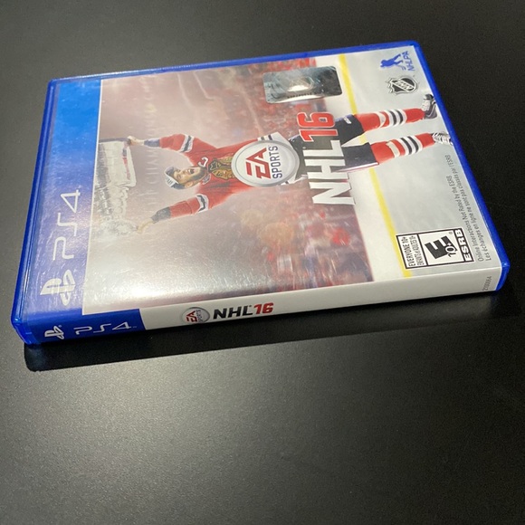 NHL 16 - PS4 Game - Picture 3 of 5
